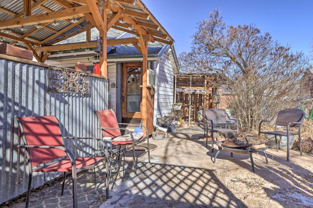 Cozy And Vintage Cedar City Apartment With Fire Pit! Extérieur photo